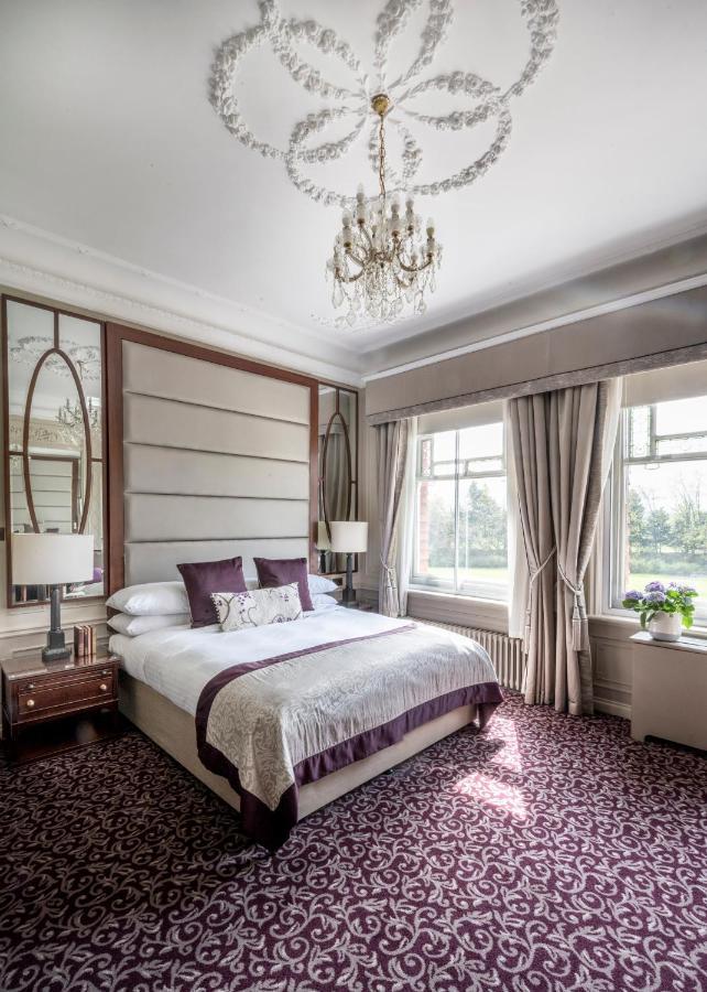 Woodlands Park Hotel Кобгем Екстер'єр фото