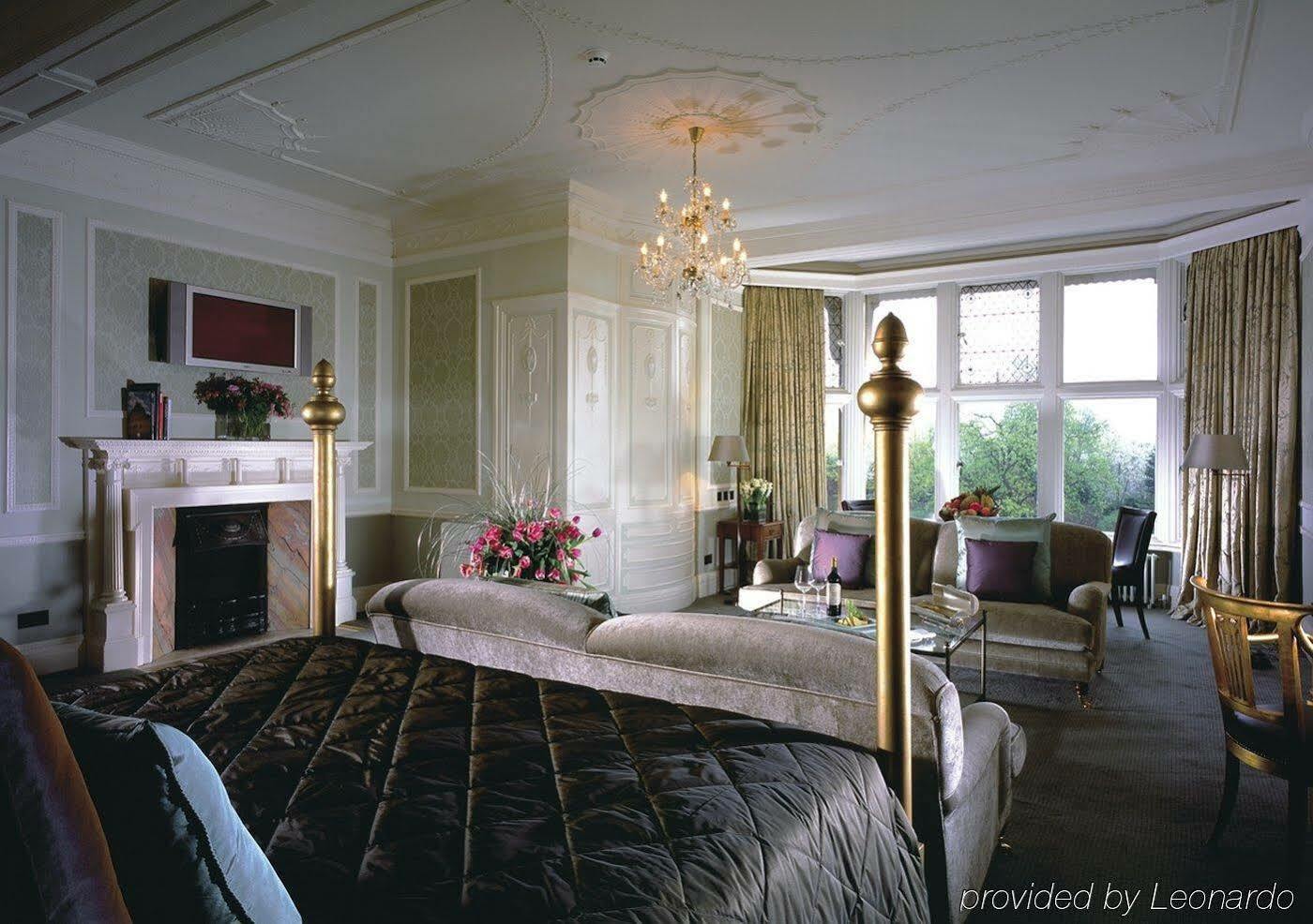 Woodlands Park Hotel Кобгем Екстер'єр фото